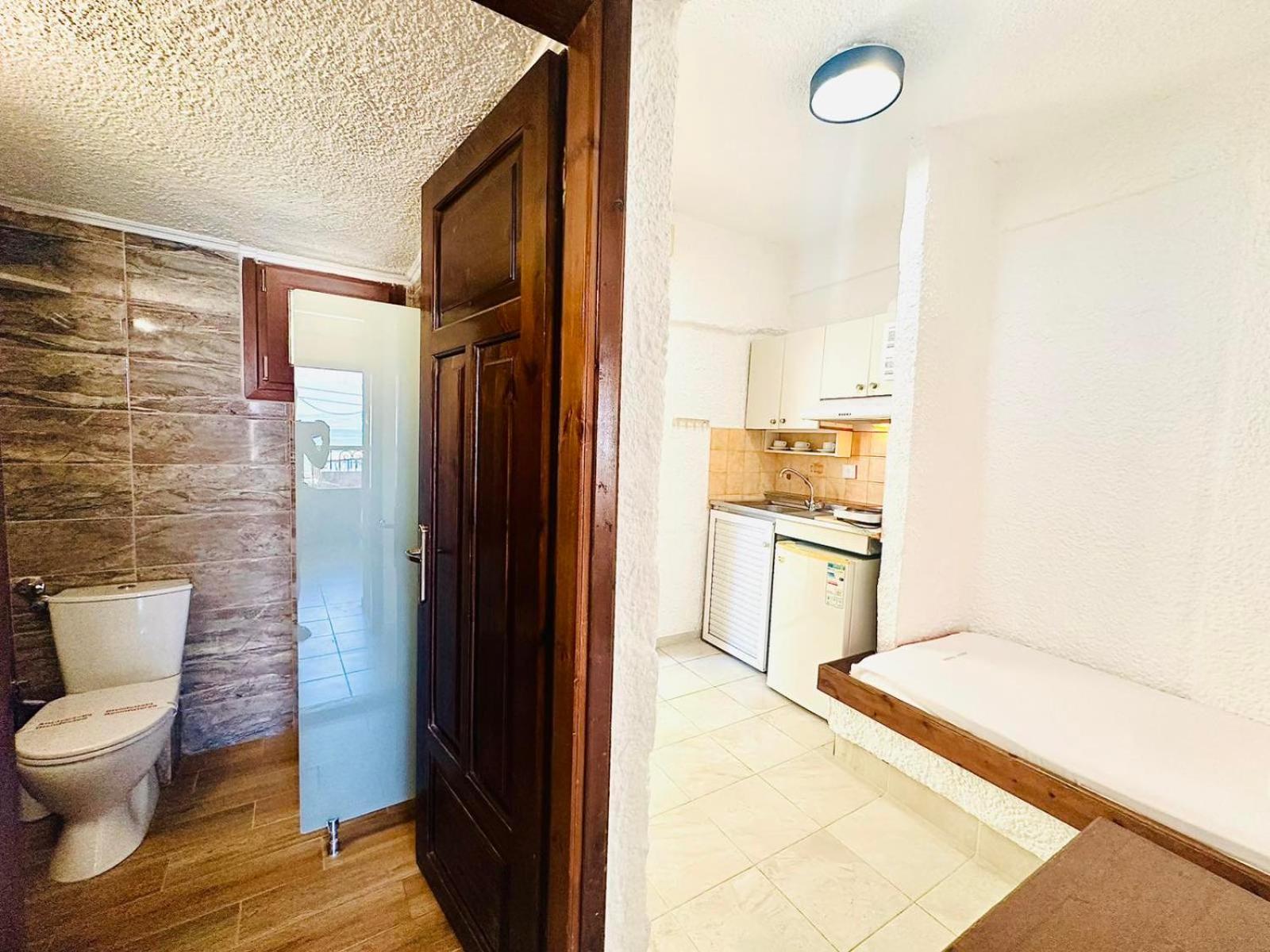 Argo Apartments Nea Poteidaia Room photo