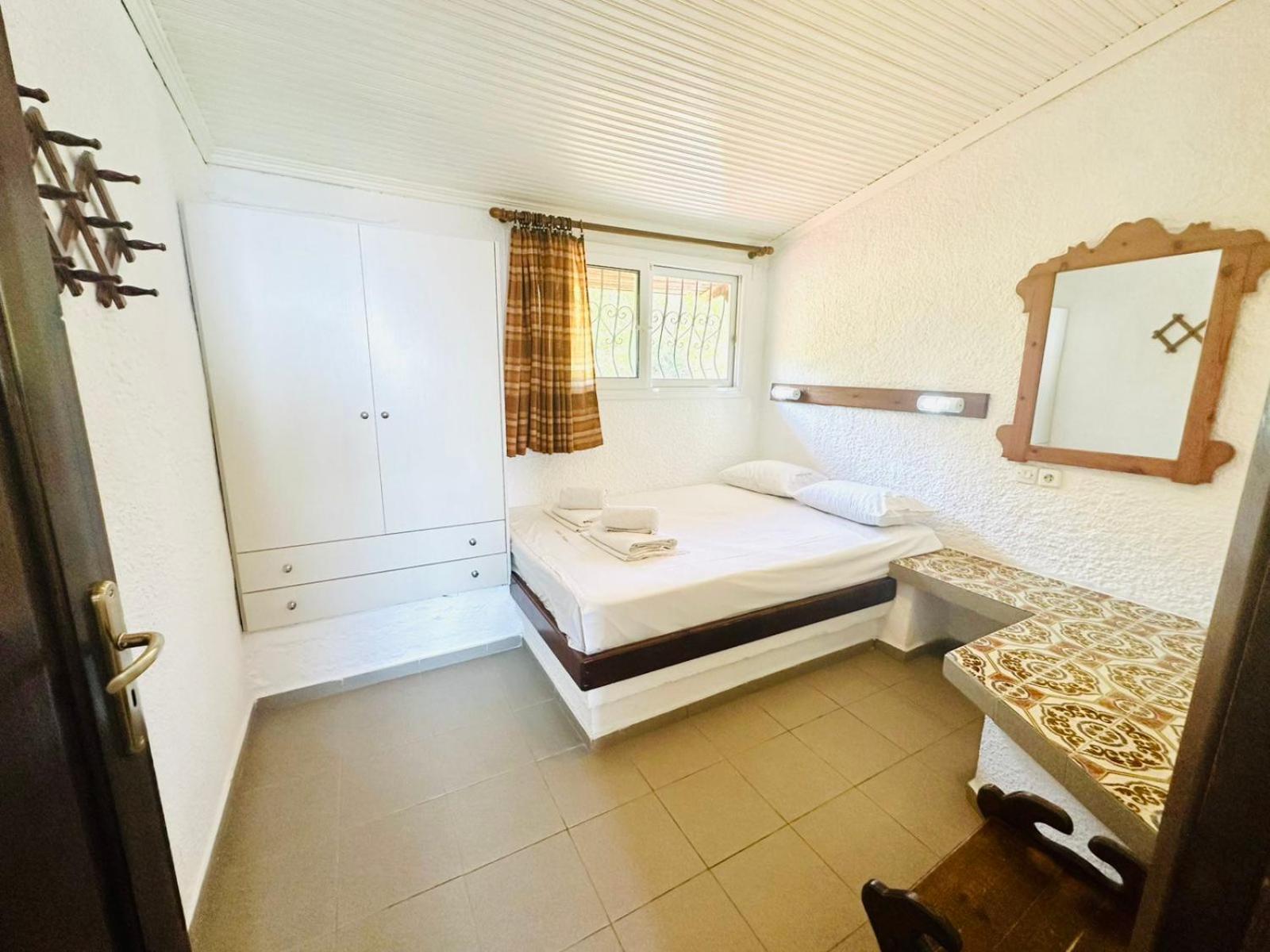 Argo Apartments Nea Poteidaia Room photo