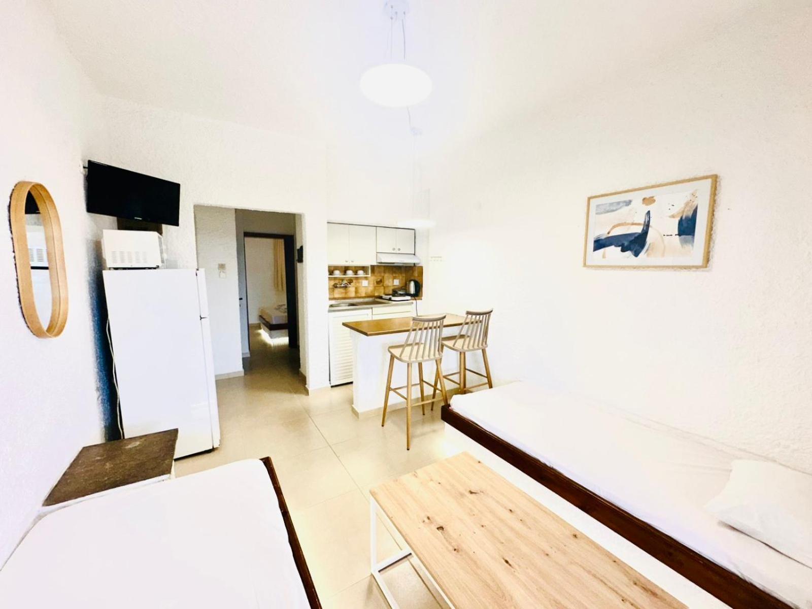 Argo Apartments Nea Poteidaia Room photo